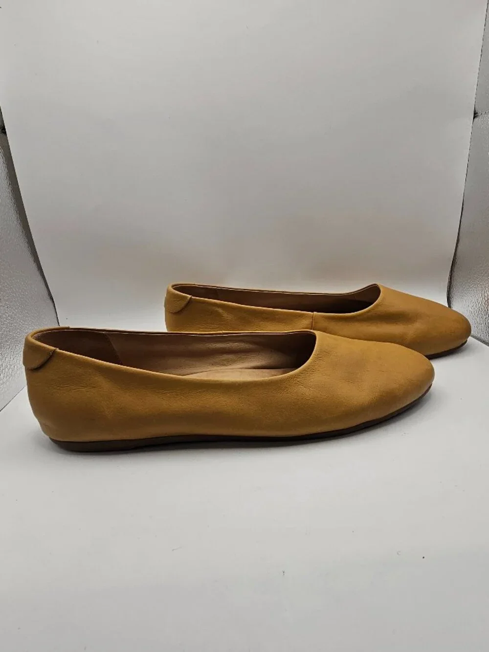 beek Swiftlet Ballet Slipper – Honey Vegetable‑Tanned Leather Flats – Size 8.5